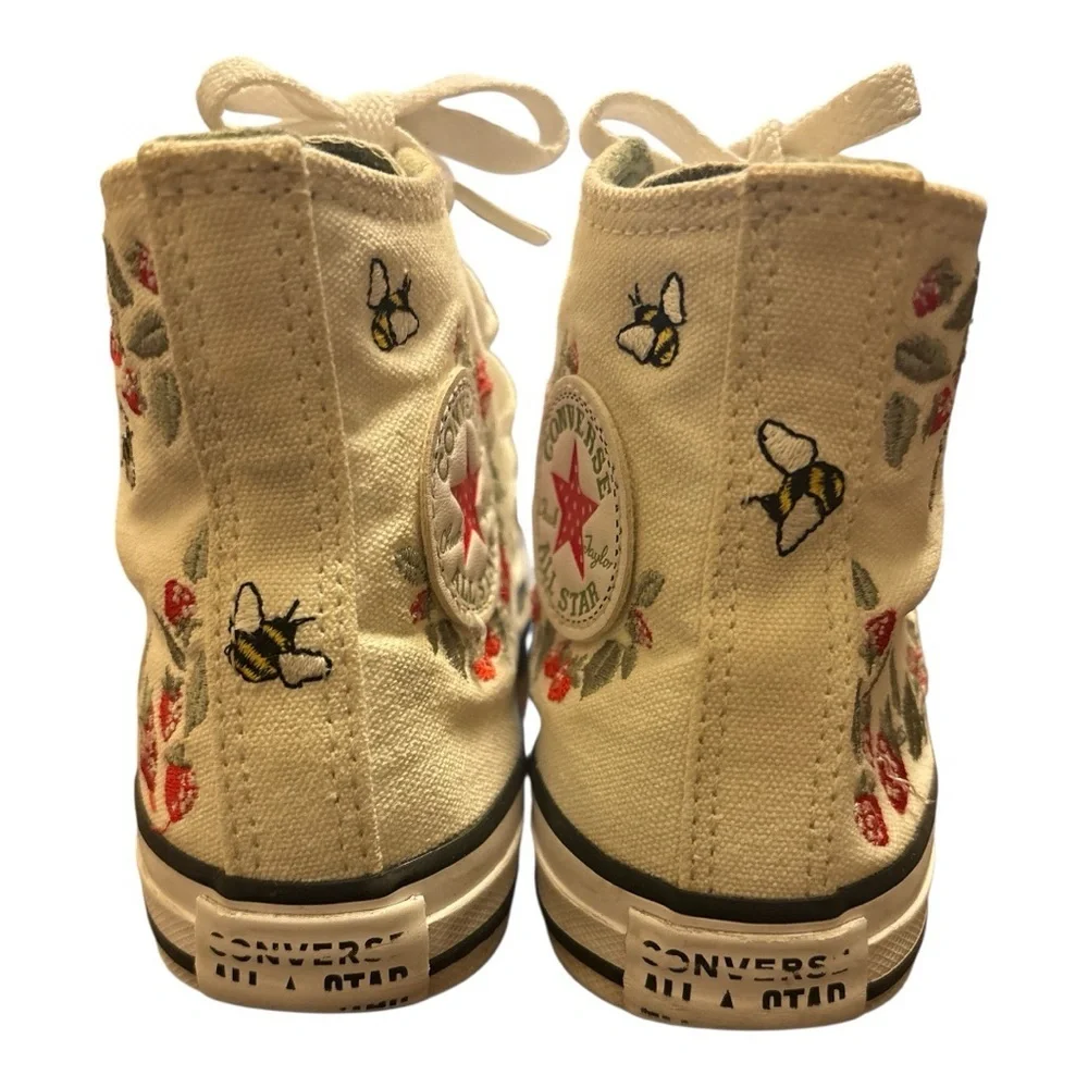 Converse All Stars step out